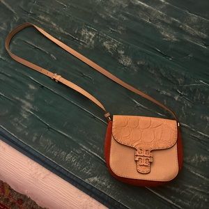 Tory Burch McGraw Embossed crossbody in Chai